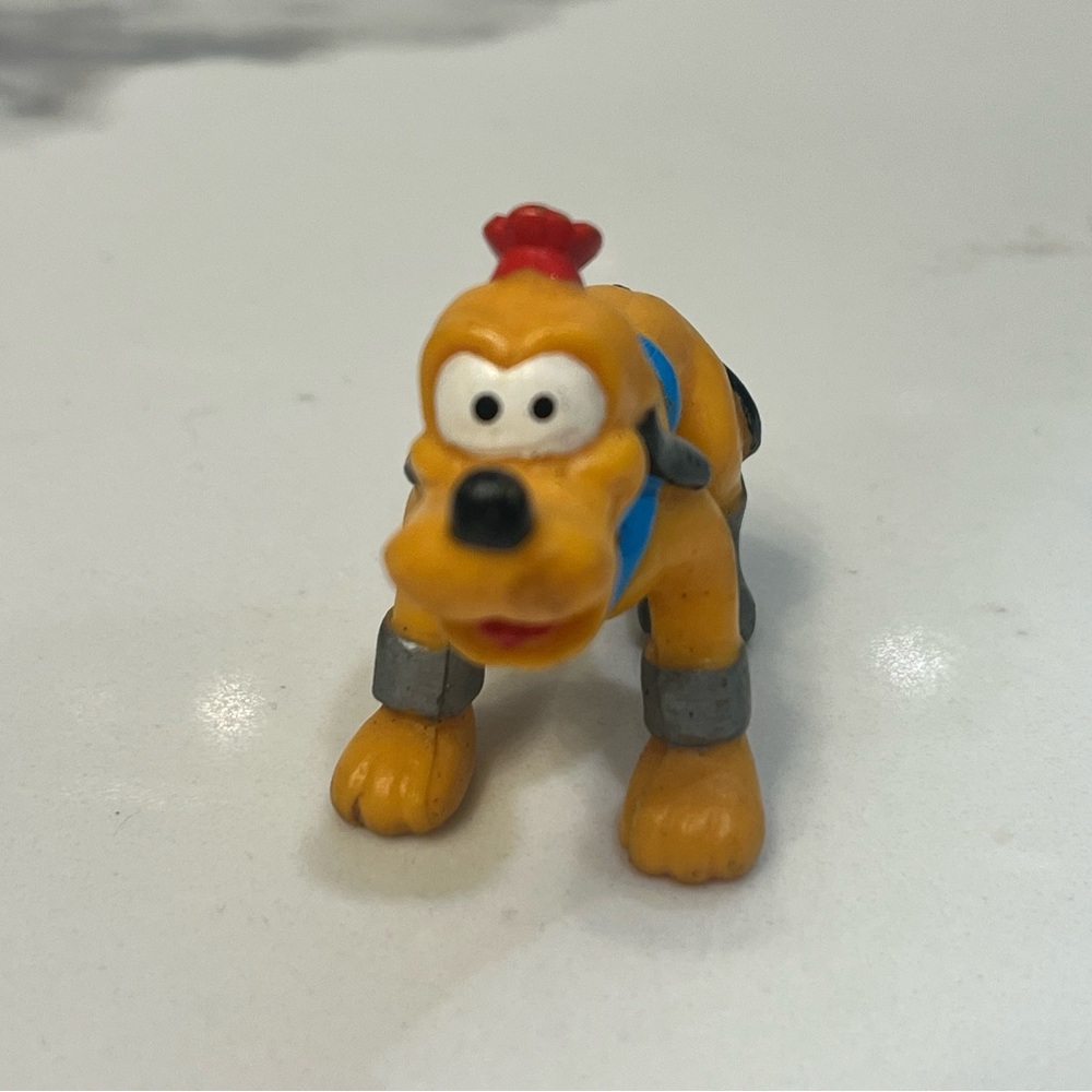 Disney World Exclusive Epcot Space Pluto PVC 2" Figure Mickey Mouse Vintage 80s - Picture 2 of 7